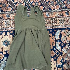 Alice & Ames play dress